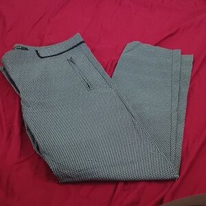 89th & Madison Black and White Herringbone Woman's Dress Pants Size 16 Stylish
